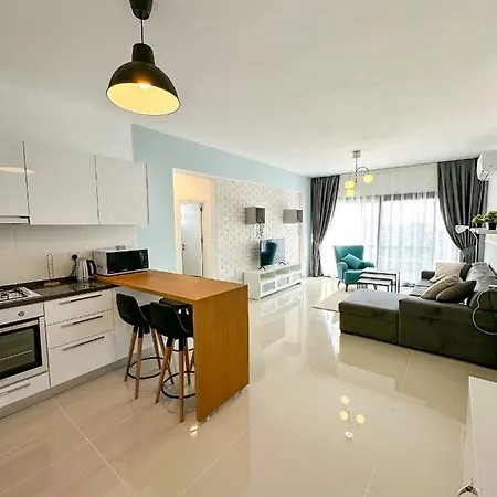 Luxury Sea View Two Bedroom In Caesar & Spa, Long Beach *